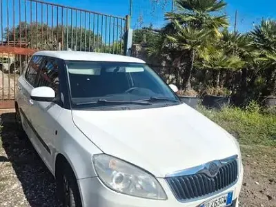 Usata Skoda Fabia 69 CV (50 kW) 2010 Berlina