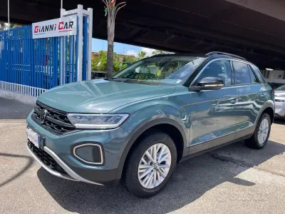 Brugt VW T-Roc Style 116 HK (85 kW) 2023 Sort SUV