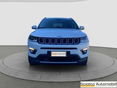 Usata Jeep Compass Limited 140 CV (102 kW) 2018 Bianco SUV