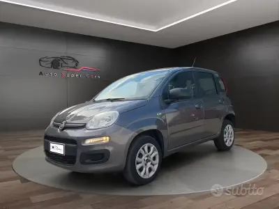 Usata Fiat Panda Easy 85 CV (62 kW) 2018 Grigio Utilitaria