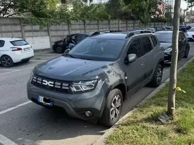 Usata Dacia Duster 101 CV (74 kW) 2024 Grigio SUV
