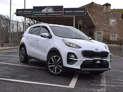 Usata Kia Sportage Style 132 CV (97 kW) 2021 Bianco / pastello SUV