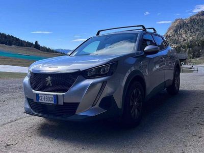 Usata Peugeot 2008 Active 131 CV (96 kW) 2021 Argento SUV
