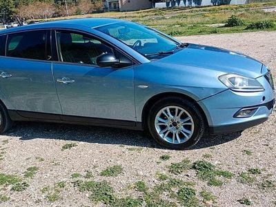 Usata Lancia Delta 130 CV (95 kW) 2008 Blu Utilitaria
