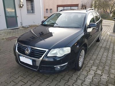 Usata VW Passat 150 CV (110 kW) 2009 Nero Station wagon