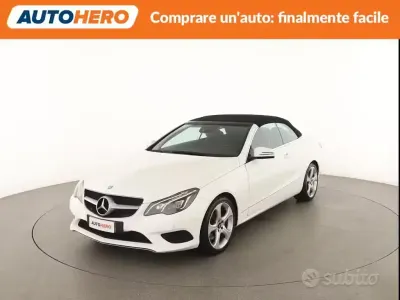 Usata Mercedes E220 Executive 170 CV (125 kW) 2015 Bianco Cabrio