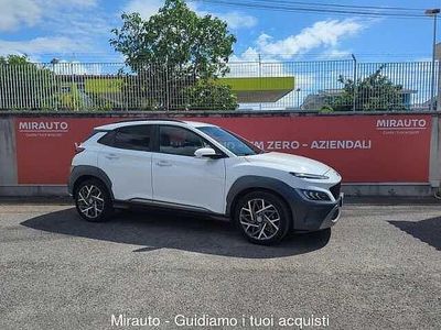 Usata Hyundai Kona 105 CV (77 kW) 2021 Bianco SUV