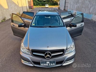 Usata Mercedes C180 120 CV (88 kW) 2013 Grigio Station wagon
