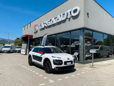 Usata Citroën C4 PureTech 110 CV (80 kW) 2016 Bianco SUV