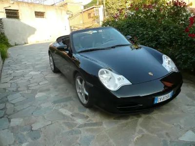 Usata Porsche 911 Carrera Cabriolet 320 CV (235 kW) 2002 Nero Cabrio