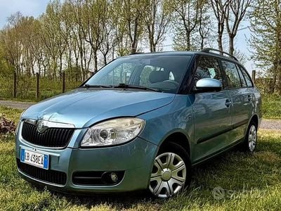 Usata Skoda Fabia 86 CV (63 kW) 2010 Verde Station wagon