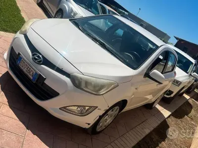 Usata Hyundai i20 Edition 85 CV (62 kW) 2013 Bianco Utilitaria