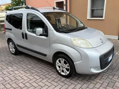 Usata Fiat Qubo Trekking 77 CV (56 kW) 2011 Grigio Monovolume