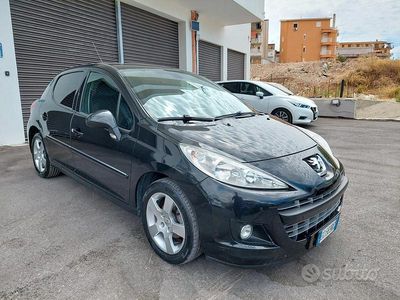 Usata Peugeot 207 Allure 93 CV (68 kW) 2011 Nero Berlina