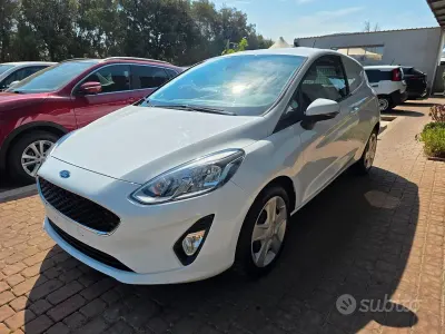 Usata Ford Fiesta 86 CV (63 kW) 2020 Bianco Utilitaria