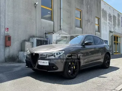 Usata Alfa Romeo Stelvio Super 210 CV (154 kW) 2018 Grigio SUV