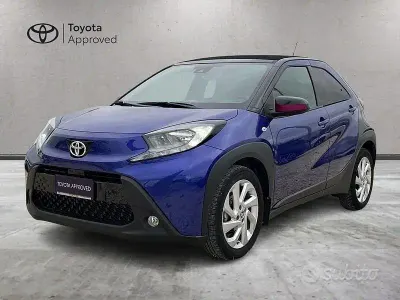 Second-hand Toyota Aygo X Trend 72 CP (52 kW) 2022 Albastru SUV