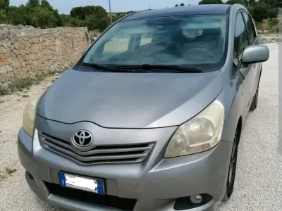 Usata Toyota Verso
