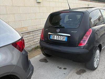 Usata Lancia Ypsilon 69 CV (50 kW) 2006 Nero Utilitaria