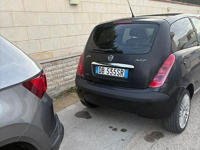 Usata Lancia Ypsilon 70 CV (51 kW) 2006 Nero Utilitaria