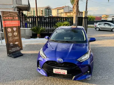 Begagnad Toyota Yaris Hybrid Trend 92 HK (67 kW) 2024 Sedan