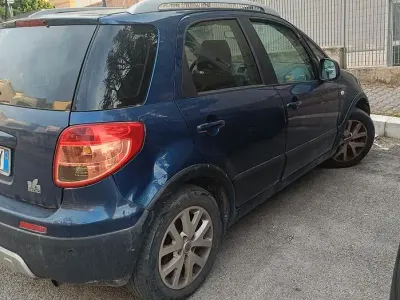 Gebraucht Fiat Sedici 120 PS (88 kW) 2009 Blau SUV