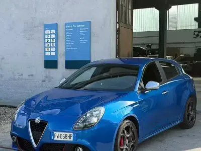 Usata Alfa Romeo Giulietta Super 120 CV (88 kW) 2018 Utilitaria