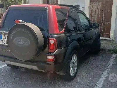Usata Land Rover Freelander 129 CV (94 kW) 2005 Nero SUV