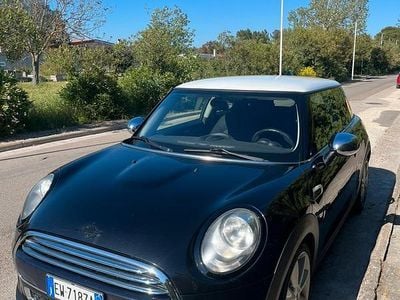 Usata Mini Cooper 136 CV (100 kW) 2014 Nero Utilitaria