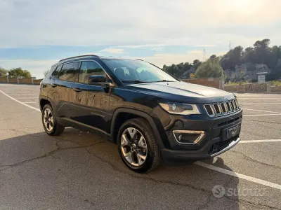 Usata Jeep Compass Limited 120 CV (88 kW) 2018 Nero SUV