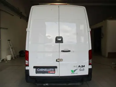 Usata VW Crafter 140 CV (102 kW) 2020 Bianco candy Furgone