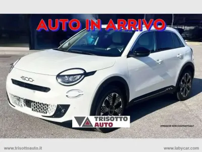 Usata Fiat 600 La Prima 109 CV (80 kW) 2025 Bianco SUV