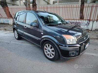 Usata Ford Fusion 70 CV (51 kW) 2009 Grigio Utilitaria