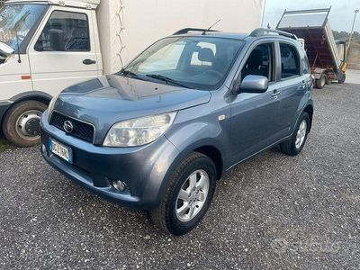 Usata Daihatsu Terios 2007 Blu SUV