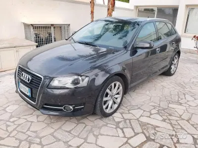 Usata Audi A3 105 CV (77 kW) 2012 Nero Utilitaria
