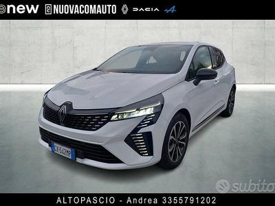 Usata Renault Clio V Techno 91 CV (66 kW) 2024 Bianco Berlina