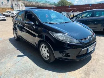 Usata Ford Fiesta Titanium 68 CV (50 kW) 2011 Nero Berlina