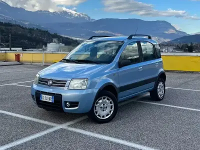Usata Fiat Panda 4x4 Climbing 60 CV (44 kW) 2009 Blu Utilitaria