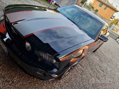 usata Ford Mustang GT allestimento