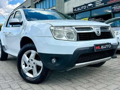 Usata Dacia Duster Lauréate 107 CV (78 kW) 2011 Bianco SUV