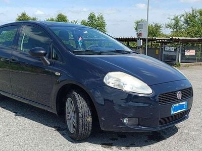 Gebraucht Fiat Punto Dynamic 65 PS (47 kW) 2010 Blau Kleinwagen