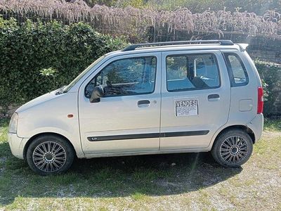 Usata Suzuki Wagon R+ 76 CV (55 kW) 2002 Grigio Monovolume