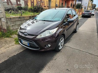Usata Ford Fiesta 90 CV (66 kW) 2010 Utilitaria