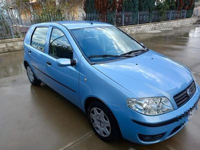 Usata Fiat Punto Classica 69 CV (50 kW) 2004 Grigio Berlina