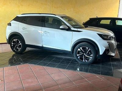 Usata Peugeot 2008 130 CV (95 kW) 2021 Bianco SUV