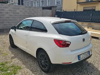 Usata Seat Ibiza 85 CV (62 kW) 2011 Bianco