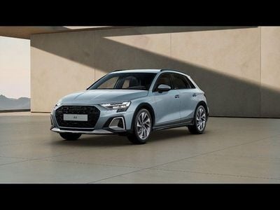 Nuova Audi A3 Comfort 150 CV (110 kW) 2025 Grigio Berlina