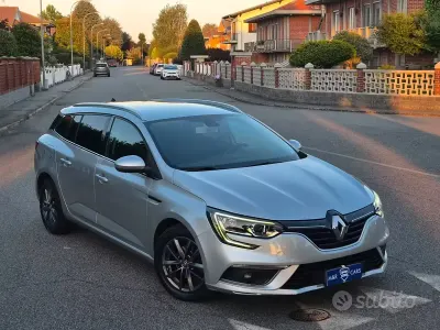 Usata Renault Mégane GrandTour Intens 110 CV (80 kW) 2018 Grigio Station wagon