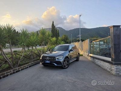 Usata Mercedes GLC300 Premium Plus 245 CV (180 kW) 2022 Grigio(met.) SUV