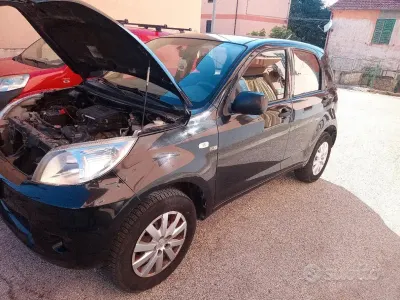 Usata Daihatsu Terios 86 CV (63 kW) 2011 Nero SUV